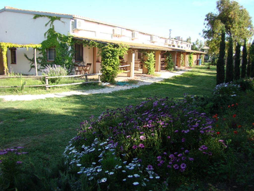 Гостевой дом Borgo S.Maria Di Vulci Монтальто-ди-Кастро Экстерьер фото