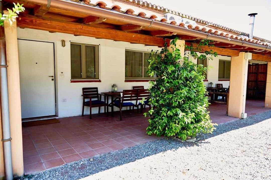 Гостевой дом Borgo S.Maria Di Vulci Монтальто-ди-Кастро Экстерьер фото